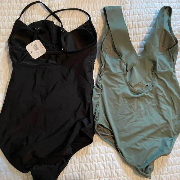 Never worn bundle of 2 maternity swimsuits from H&M and Isabel Maternity - Picture 2 of 5